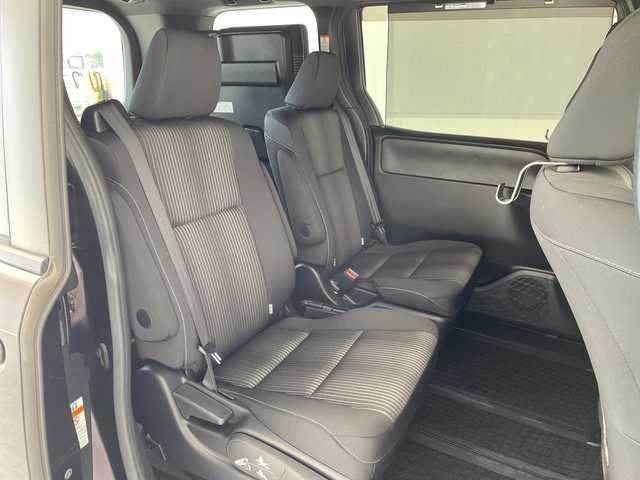 トヨタ ノア Si 愛知県 2017(平29)年 5.1万km ボルドーマイカメタリック ALPINE11型ナビ/片側パワースライド/レーダークルーズコントロール/バックカメラ/純正アルミホイール/LEDヘッドライト/レーンキープアシスト/オートマチックハイビーム/ドライブレコーダー/衝突軽減システム/フルセグ/CD DVD/Bluetooth/ステアリングスイッチ/スマートキー/プッシュスタート