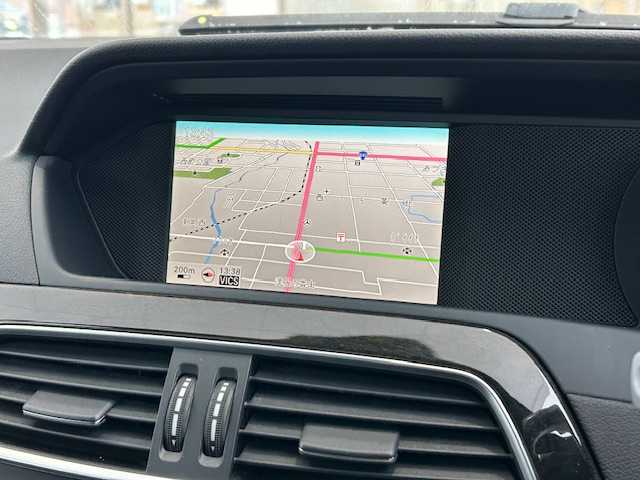 メルセデス・ベンツ Ｃ２００ アバンギャルド 道東・釧路十勝 2013(平25)年 7.2万km ポーラホワイト 純正ナビ/バックカメラ/クルーズコントロール/HIDヘッドライト/フォグライト/革巻きステアリング/ハーフレザーシート/前席パワーシート（運転席メモリー機能付き）/純正フロアマット/ドアバイザー/リモコンキー/取扱説明書/保証書/純正16インチアルミホイール