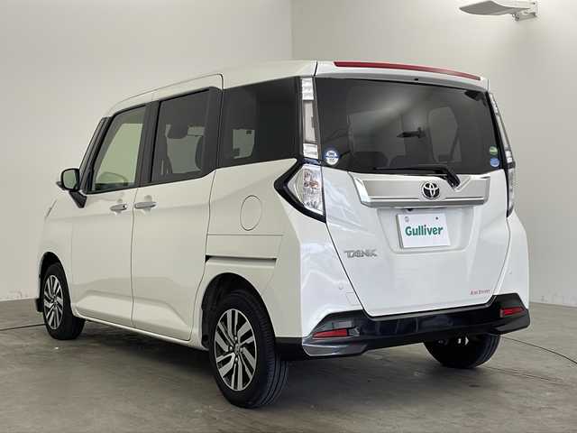 トヨタ タンク カスタムG S 兵庫県 2018(平30)年 3.7万km パールホワイトⅢ ・社外メモリナビ＆Bluetooth＆CD/DVD＆USB接続＆SDミュージック＆TV/・アラウンドビューモニター/・ビルドインETC/・純正フロアマット/・前席シートヒーター/・両側パワースライドドア/・純正１４インチアルミホイール/・クルーズコントロール/・スマートアシスト/・プリクラッシュセーフティ/・後コーナーセンサー/・レーンキープアシスト/・盗難防止装置/・オートライト/・LEDヘッドライト/・Wエアバック/・エンジンスタートボタン/・アイドリングストップ/・スマートキー/・AACエアコン