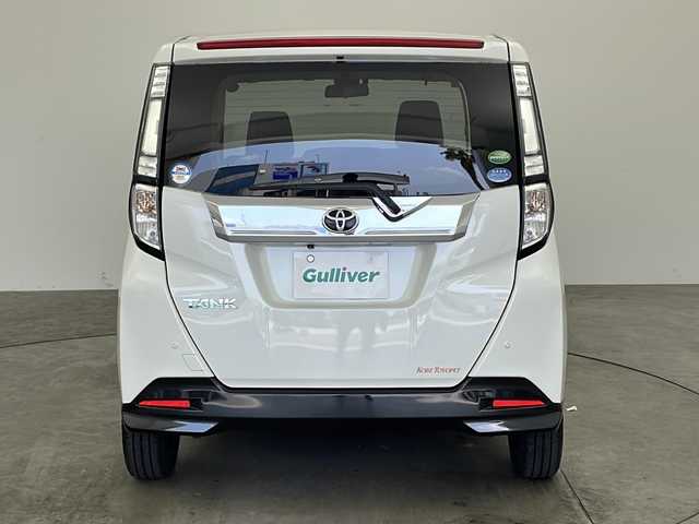 トヨタ タンク カスタムG S 兵庫県 2018(平30)年 3.7万km パールホワイトⅢ ・社外メモリナビ＆Bluetooth＆CD/DVD＆USB接続＆SDミュージック＆TV/・アラウンドビューモニター/・ビルドインETC/・純正フロアマット/・前席シートヒーター/・両側パワースライドドア/・純正１４インチアルミホイール/・クルーズコントロール/・スマートアシスト/・プリクラッシュセーフティ/・後コーナーセンサー/・レーンキープアシスト/・盗難防止装置/・オートライト/・LEDヘッドライト/・Wエアバック/・エンジンスタートボタン/・アイドリングストップ/・スマートキー/・AACエアコン
