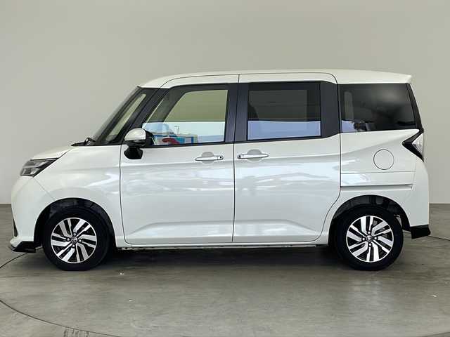 トヨタ タンク カスタムG S 兵庫県 2018(平30)年 3.7万km パールホワイトⅢ ・社外メモリナビ＆Bluetooth＆CD/DVD＆USB接続＆SDミュージック＆TV/・アラウンドビューモニター/・ビルドインETC/・純正フロアマット/・前席シートヒーター/・両側パワースライドドア/・純正１４インチアルミホイール/・クルーズコントロール/・スマートアシスト/・プリクラッシュセーフティ/・後コーナーセンサー/・レーンキープアシスト/・盗難防止装置/・オートライト/・LEDヘッドライト/・Wエアバック/・エンジンスタートボタン/・アイドリングストップ/・スマートキー/・AACエアコン