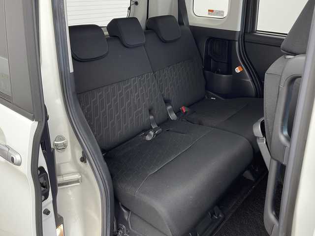 トヨタ タンク カスタムG S 兵庫県 2018(平30)年 3.7万km パールホワイトⅢ ・社外メモリナビ＆Bluetooth＆CD/DVD＆USB接続＆SDミュージック＆TV/・アラウンドビューモニター/・ビルドインETC/・純正フロアマット/・前席シートヒーター/・両側パワースライドドア/・純正１４インチアルミホイール/・クルーズコントロール/・スマートアシスト/・プリクラッシュセーフティ/・後コーナーセンサー/・レーンキープアシスト/・盗難防止装置/・オートライト/・LEDヘッドライト/・Wエアバック/・エンジンスタートボタン/・アイドリングストップ/・スマートキー/・AACエアコン