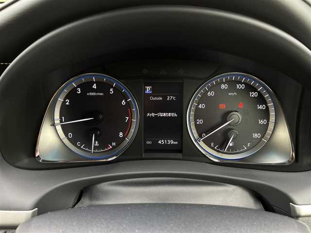 トヨタ ハリアー プログレス 大阪府 2019(平31)年 4.5万km ホワイトパールクリスタルシャイン 禁煙車/TRDエアロ/JBLサウンド/ハーフレザーシート/純正9インチナビ（Bluetooth・フルセグ・CD/DVD・USB）/全方位カメラ/ビルトインETC2.0/前方ドラレコ/パワーバックドア/LEDヘッドライト/クリアランスソナー/トヨタセーフティセンス/・プリクラッシュセーフティシステム/・レーダークルーズコントロール/ウッドコンビステアリング/100V電源/プッシュスタート/スマートキー/保証書付整備手帳/取扱説明書