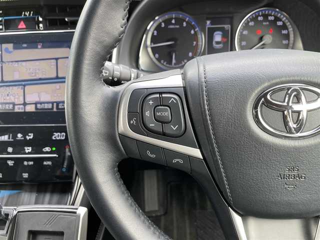 トヨタ ハリアー プログレス 大阪府 2019(平31)年 4.5万km ホワイトパールクリスタルシャイン 禁煙車/TRDエアロ/JBLサウンド/ハーフレザーシート/純正9インチナビ（Bluetooth・フルセグ・CD/DVD・USB）/全方位カメラ/ビルトインETC2.0/前方ドラレコ/パワーバックドア/LEDヘッドライト/クリアランスソナー/トヨタセーフティセンス/・プリクラッシュセーフティシステム/・レーダークルーズコントロール/ウッドコンビステアリング/100V電源/プッシュスタート/スマートキー/保証書付整備手帳/取扱説明書