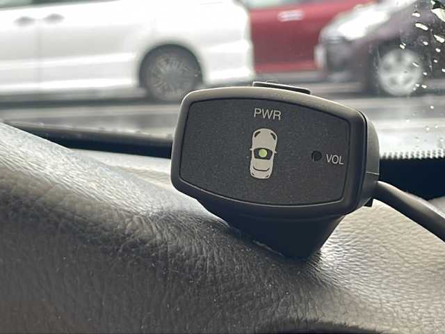 レクサス ＳＣ 430 沖縄県 2006(平18)年 11.6万km ブラキッシュレッドマイカ 社外ナビ(AVCI-RZ821-D)/（AM／FM／IPOD／BT）/フルセグTV　/横滑り防止装置/盗難防止装置　/本革シート　/マークレビンソン　/ビルトインＥＴＣ　/ＡＦＳ　/クルーズコントロール/オートエアコン/オートライト　/シートメモリー/純正１８インチアルミホイール　/純正フロアマット/バックカメラ/パワーステアリング/パワーウィンドウ/オープンカー/MTモード付AT