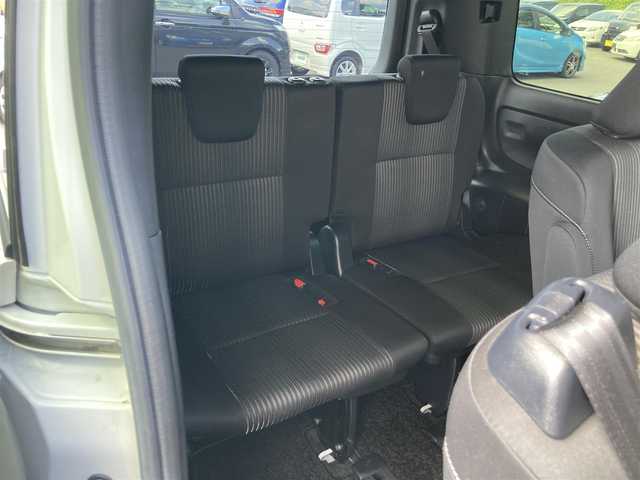 トヨタ ヴォクシー ZS 煌Ⅱ 静岡県 2020(令2)年 1.1万km ホワイトパールクリスタルシャイン セーフティセンス/純正9型SDナビ（NSZT-Y68T）/   AM FM CD DVD Bluetooth SD SDREC/フルセグTV/バックカメラ/ETC/純正12.1型後席ディスプレイ/両側パワースライドドア/クルーズコントロール/前後クリアランスソナー/LEDヘッドライト/ウォークスルー/リアロールサンシェード/純正フロアマット/純正アルミホイール/スマートキー×2本/ドライブレコーダー