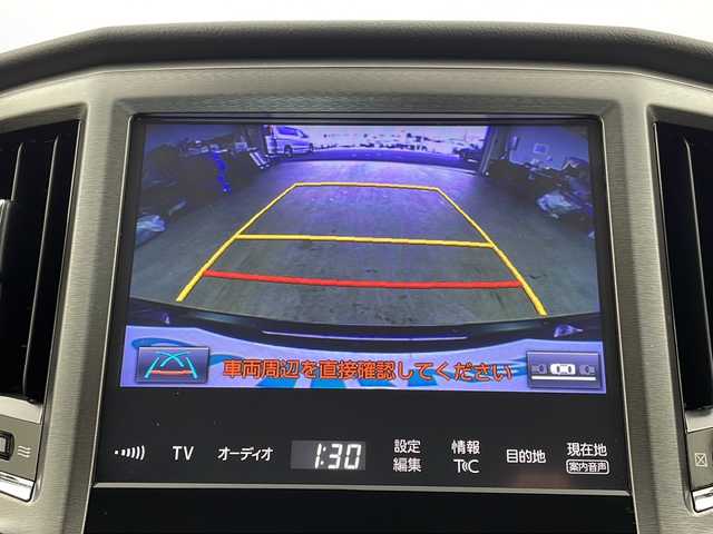 トヨタ クラウン ロイヤル ロイヤルサルーン i－Four 栃木県 2016(平28)年 3万km ブラック ワンオーナー/4WD/純正SDナビ/・CD/DVD/BD/BT/AUX/フルセグTV/バックカメラ/社外AW付冬タイヤ車載/プリクラッシュセーフティシステム/レーダークルーズコントロール/レーンキープアシスト/前席パワーシート/ビルトインETC/LEDヘッドライト/オートマチックハイビーム/フォグランプ/革巻きステアリング/ステアリングスイッチ/純正フロアマット/純正16インチAW/プッシュスタート/スマートキー×２/取扱説明書/保証書