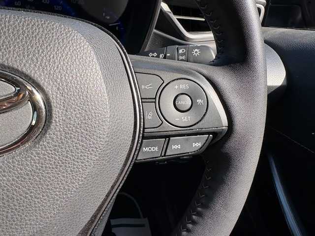 トヨタ カローラツーリング ハイブリッド ダブルバイビー 大阪府 2021(令3)年 4.4万km ブラックマイカ 純正9型ディスプレイオーディオナビ/バックカメラ/フルセグ/ブラインドスポットモニター/トヨタセーフティセンス/シートヒーター/ステアリングヒーター/ハーフレザーシート/純正アルミホイール/ビルトインETC/LEDヘッドライト/プッシュスタート/スマートキー