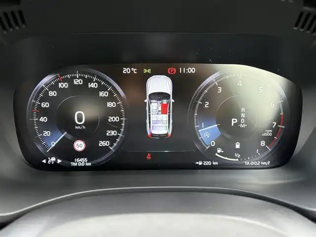 ボルボ ＸＣ６０ B5 AWD モーメンタム 石川県 2021(令3)年 1.7万km オニキスブラックP 茶革シート /シートヒーター /衝突軽減ブレーキ /アダプティブクルーズコントロール /ブラインドスポットモニター /純正ナビ フルセグTV /360カメラ /クリアランスソナー /電動リアゲート /ヘッドアップディスプレイ