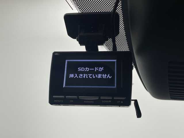 マツダ デミオ XD ツーリング 愛知県 2017(平29)年 6.2万km スノーフレイクホワイトパールマイカ 純正マツダコネクトナビ・フルセグTV/CD・DVD・Bluetooth再生/バックカメラ/純正LEDヘッドライト/ブラインドスポットモニター/ヘッドアップディスプレイ/ドライブレコーダー/社外１７インチAW/ローダウン/Greddyマフラー/セーフティパッケージ
