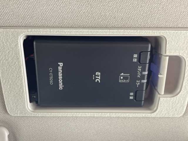 マツダ デミオ XD ツーリング 愛知県 2017(平29)年 6.2万km スノーフレイクホワイトパールマイカ 純正マツダコネクトナビ・フルセグTV/CD・DVD・Bluetooth再生/バックカメラ/純正LEDヘッドライト/ブラインドスポットモニター/ヘッドアップディスプレイ/ドライブレコーダー/社外１７インチAW/ローダウン/Greddyマフラー/セーフティパッケージ