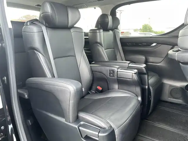 トヨタ ヴェルファイア Z Gエディション 鳥取県 2016(平28)年 6.6万km バーニングブラッククリスタルシャインガラスフレーク 純正10インチナビ/フルセグ/CD/DVD/BT/バックカメラ/純正フリップダウンモニター/ビルトインETC/ブラックレザーシート/前席パワーシート/メモリ機能付き/前席シートヒーター/ステアリングヒーター/両側パワースライドドア/パワーバックドア/クリアランスソナー/LEDヘットライト/純正18インチアルミホイール/プッシュエンジンスタート/スペアキー/フロアマット・ドアバイザー