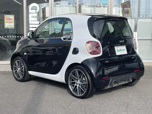 スマート ＭＣＣ スマート フォーツークーペBRABUSエクスクルーシブリミテッド 青森県 2018(平30)年 3.6万km 黒 ガラスルーフ/ＪＢＬサウンド/黒革シート/ディスプレイオーディオ/フルセグＴＶ/バックカメラ/ＥＴＣ２．０/コーナーセンサー/シートヒーター