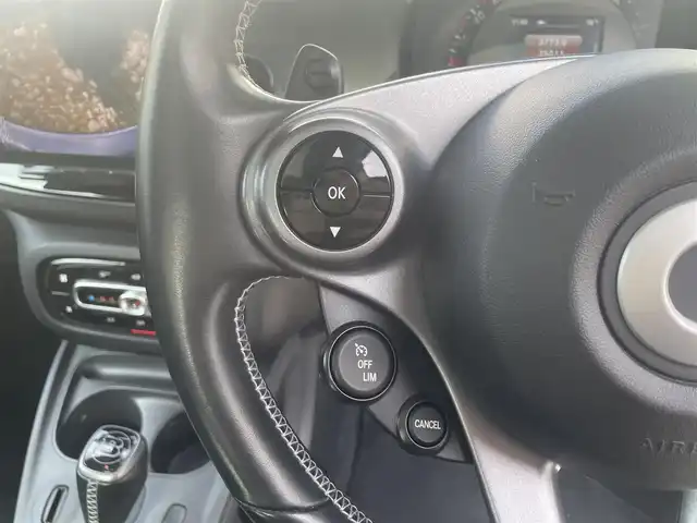 スマート ＭＣＣ スマート フォーツークーペBRABUSエクスクルーシブリミテッド 青森県 2018(平30)年 3.6万km 黒 ガラスルーフ/ＪＢＬサウンド/黒革シート/ディスプレイオーディオ/フルセグＴＶ/バックカメラ/ＥＴＣ２．０/コーナーセンサー/シートヒーター