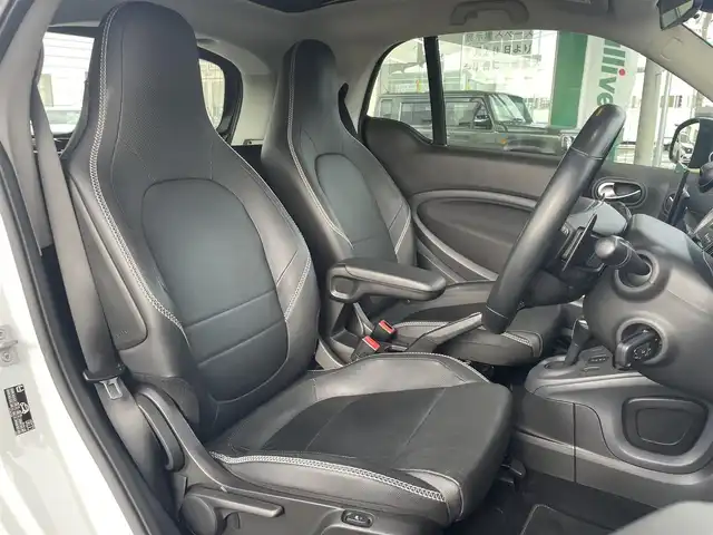 スマート ＭＣＣ スマート フォーツークーペBRABUSエクスクルーシブリミテッド 青森県 2018(平30)年 3.6万km 黒 ガラスルーフ/ＪＢＬサウンド/黒革シート/ディスプレイオーディオ/フルセグＴＶ/バックカメラ/ＥＴＣ２．０/コーナーセンサー/シートヒーター