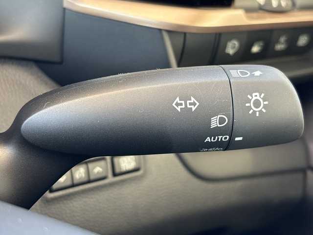 トヨタ クラウン スポーツ Z 鳥取県 2025(令7)年 0.1万km エモーショナルレッドⅢ 登録時３２８Km/モデリスタエアロ/スカイルーフ/ブラックレザーシート/ワンオーナー/スマートキーx2個/パワーテールゲート/デジタルインナーミラー/置くだけ充電機/ヘッドアップディスプレイ/nano-eエアコン/純正21インチGBAW/グロスブラックミラー/前席パワーシート（Dメモリ）/エアーシート・ヒーター/テレスコピックステアリング/全方位カメラ/プリクラッシュ/レーンデパーチャー/ブラインドスポット/インテリソナー/アダクティブクルーズ/オートハイビーム/メーカーナビ/フルセグ・Bluetooth/ミラーキャスト/純正フロアマット/ビルトイン２０ETC/保証書