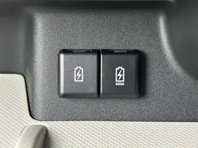 スズキ スペーシア HYBRID X 埼玉県 2023(令5)年 0.1万km オレンジ ツートーンルーフ　デュアルセンサーブレーキサポート　（衝突被害軽減ブレーキ）　両側パワースライドドア　スマート　プッシュスタート　ＬＥＤヘッドライト　オートライト