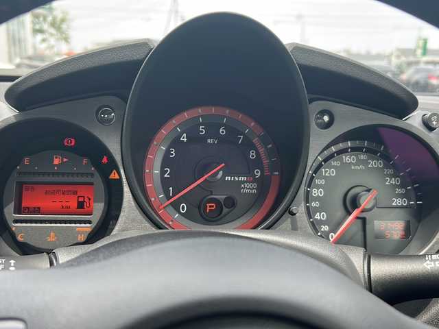 日産 フェアレディ Ｚ ニスモ 富山県 2017(平29)年 3.2万km ダイヤモンドブラック 純正HDDナビ/BOSEサウンド/Bluetooth/CD/AUX/DVD/ビルトインETC/バックカメラ/ハーフレザー/横滑り防止装置/純正アルミホイール/純正フロアマット/スペアキー/オートライト/プッシュスタート/取扱説明書/記録簿