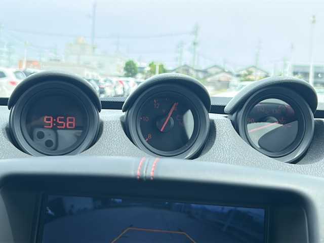 日産 フェアレディ Ｚ ニスモ 富山県 2017(平29)年 3.2万km ダイヤモンドブラック 純正HDDナビ/BOSEサウンド/Bluetooth/CD/AUX/DVD/ビルトインETC/バックカメラ/ハーフレザー/横滑り防止装置/純正アルミホイール/純正フロアマット/スペアキー/オートライト/プッシュスタート/取扱説明書/記録簿