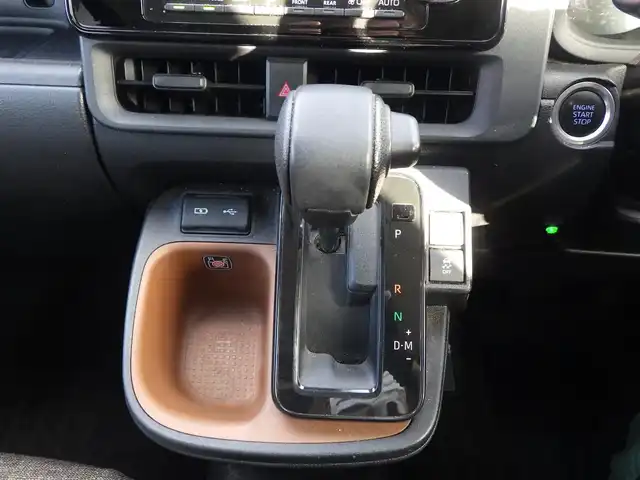 トヨタ シエンタ Z 千葉県 2023(令5)年 4.8万km ホワイトパールクリスタルシャイン Toyota Safety Sense/・プリクラッシュセーフティ/・レーンディパーチャーアラート/・オートハイビーム/・レーダークルーズコントロール/・ブラインドスポットモニター/モデリスタエアロ/両側パワースライドドア/純正コネクティッドナビ/地デジTV/【Bluetooth接続】/パノラミックビューモニター/ドライブレコーダー/革巻きステアリング/ステアリングスイッチ/ETC/LEDヘッドライト/ウインカーミラー/クリアランスソナー/社外15インチアルミホイル/サイド/カーテンエアバッグ/スマートキー