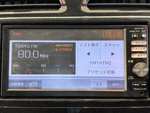 日産 セレナ ライダー ブラックライン 埼玉県 2011(平23)年 7万km ブリリアントホワイトパール パノラマルーフ/純正ナビ/　　CD/BT/ワンセグTV/バックカメラ/両側パワースライドドア/クルーズコントロール/HIDオートライト/アイドリングストップ/プッシュスタート/ETC/禁煙車