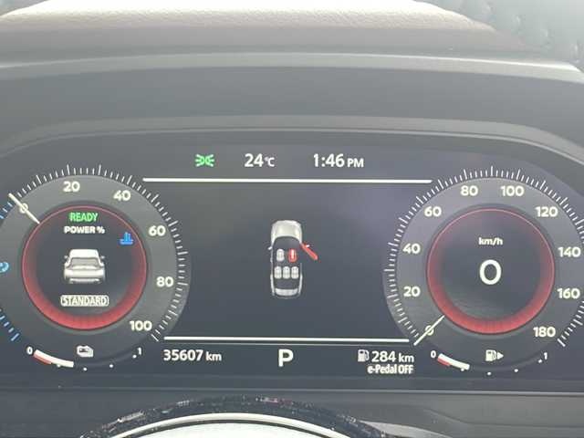 日産 エクストレイル X 千葉県 2023(令5)年 3.6万km ブリリアントホワイトパール ナビＭＭ２２２Ｄ－Ｌ　バックカメラ　プロパイロット　シートヒーター　フルセグ　ＢＴ　ＨＤＭＩ　ＥＴＣ　ＵＳＢ　バーチャルコックピット　電動リアドア　ソナー　ＬＥＤライト　オートライト　１８インチＡＷ
