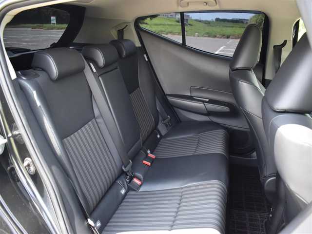 トヨタ アクア Z 福岡県 2021(令3)年 4.1万km ブラックマイカ 純正ディスプレイオーディ/スマートキー/プッシュスタート/パノラマビューカメラ/トヨタセーフティセンス/　・PCS（プリクラッシュセーフティ）/　・LTA（レーントレーシングアシスト）/　・AHB（オートマチックハイビーム）/　・RSA（ロードサインアシスト）/　・レーダークルーズコントロール/　・先行車発進告知機能/ブラインドスポットモニター/運転席パワーシート/純正LEDヘッドライト/純正16インチアルミ/革巻きステアリング/ステアリングスイッチ/モデリスタF/S/Rエアロ/ステアリングヒーター/電動格納ミラー/ETC2．0/保証書/取扱説明書