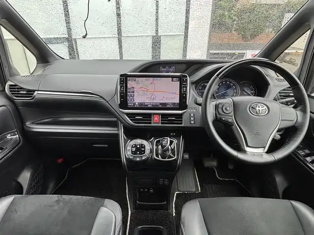 トヨタ エスクァイア ハイブリッド Gi プレミアムパッケージ ブラックテーラード 宮城県 2019(令1)年 5.9万km ブラック 禁煙車アルパイン11インチナビCD/DVD/BT/HDMI/フルセグテレビバックカメラアルパイン１１インチフリップダウントヨタセーフティセンスプリクラッシュセーフティー/オートハイビームクリアランスソナークルーズコントロール/シートヒーター（F/R）ハーフレザーシート/ステアリングリモコンウッドコンビステアリング/LEDライトLEDフォグETCドアバイザー