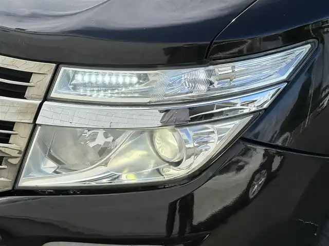 日産 エルグランド ライダー 黒本革 パワーシート 岩手県 2010(平22)年 8.1万km ファントムブラック 4WD/ツインサンルーフ/社外エアロ/社外足回り/社外テールランプ/スポーツマフラー（車検適合）/純正フリップダウンモニター/パワーバックドア/両側パワースライドドア/日産メーカーナビ/全周囲カメラ/前席シートヒーター/〇プッシュスタート/〇ドアバイザー/〇フロアマット/〇電動格納ミラー/オートライト/フォグライト/ETC/前方ドライブレコーダー/スペアキー（1本）
