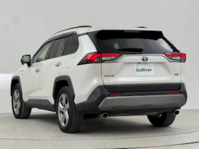 トヨタ ＲＡＶ４ ハイブリットG 熊本県 2019(令1)年 5万km ホワイトパールクリスタルシャイン サンルーフ/純正ナビ/　　CD/DVD/BT/フルセグ/バックカメラ/レーダークルーズコントロールACC/LEDオートライト/シートヒーター/純正18インチアルミホイール/アイドリングストップ/スマートキー/ETC2.0