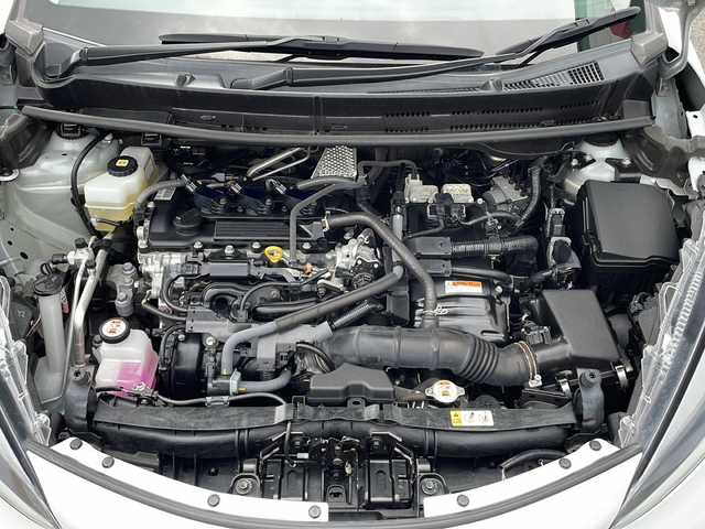 トヨタ アクア Z 山口県 2022(令4)年 3.9万km プラチナホワイトパールマイカ ワンオーナー/純正10.5インチディスプレイオーディオ/・Bluetooth接続/・バックカメラ/ビルトインETC/Toyota Safety Sense/・プリクラッシュセーフティ/・レーントレーシングアシスト/・ロードサインアシスト/・レーダークルーズコントロール/・先行車発進告知機能/・ブラインドスポットモニター/・クリアランスソナー/・リヤクロストラフィックアラート/・パーキングサポートブレーキ/・ドライブモードセレクトスイッチ/スマートキー/プッシュスタート/純正LEDライト/オートマチックハイビーム/純正15インチアルミホイール/保証書