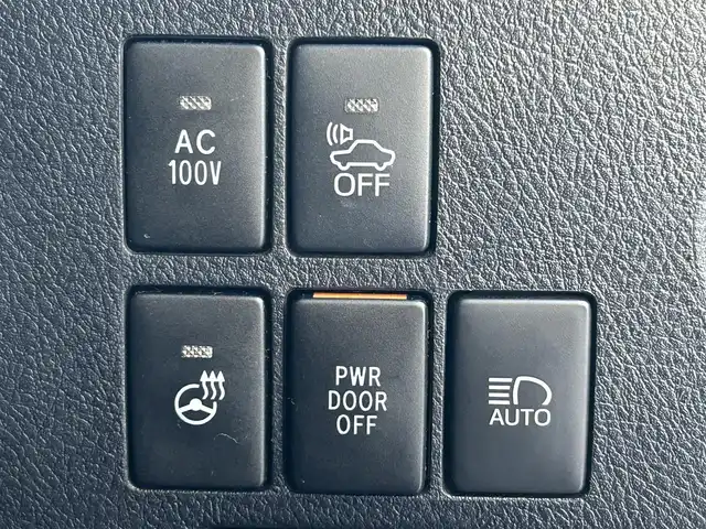 トヨタ アルファードハイブリット SR Cパッケージ 大阪府 2018(平30)年 5.9万km ホワイトパールクリスタルシャイン Toyota Safety Sence/・プリクラッシュセーフティ/・レーントレーシングアシスト/・レーダークルーズコントロール（全車速追従機能付）/・アダプティブハイビームシステム/・ロードサインアシスト/・インテリジェントクリアランスソナー/TRDエアロ（F・S・R）/サンルーフ/JBLプレミアムサウンドシステム/純正フリップダウンモニター/純正メーカーオプションナビ/　CD/DVD/BT/フルセグTV/バック・フロント・サイドカメラ/両側パワースライドドア/パワーバックドア/オートLEDヘッドライト/フォグランプ/レザーシート/パワーシート（D席のみメモリ付き）/エアーシート・シートヒーター/オットマン/純正19インチアルミホイール/ブラインドスポットモニター/スマートキー/ビルトインETC2.0/デジタルインナーミラー/フロアマット