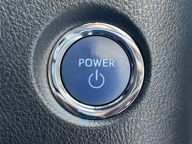 トヨタ アルファードハイブリット SR Cパッケージ 大阪府 2018(平30)年 5.9万km ホワイトパールクリスタルシャイン Toyota Safety Sence/・プリクラッシュセーフティ/・レーントレーシングアシスト/・レーダークルーズコントロール（全車速追従機能付）/・アダプティブハイビームシステム/・ロードサインアシスト/・インテリジェントクリアランスソナー/TRDエアロ（F・S・R）/サンルーフ/JBLプレミアムサウンドシステム/純正フリップダウンモニター/純正メーカーオプションナビ/　CD/DVD/BT/フルセグTV/バック・フロント・サイドカメラ/両側パワースライドドア/パワーバックドア/オートLEDヘッドライト/フォグランプ/レザーシート/パワーシート（D席のみメモリ付き）/エアーシート・シートヒーター/オットマン/純正19インチアルミホイール/ブラインドスポットモニター/スマートキー/ビルトインETC2.0/デジタルインナーミラー/フロアマット