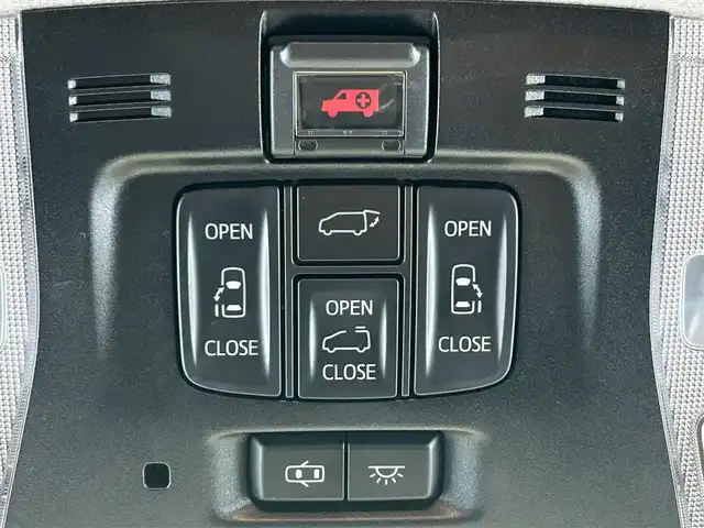 トヨタ アルファードハイブリット SR Cパッケージ 大阪府 2018(平30)年 5.9万km ホワイトパールクリスタルシャイン Toyota Safety Sence/・プリクラッシュセーフティ/・レーントレーシングアシスト/・レーダークルーズコントロール（全車速追従機能付）/・アダプティブハイビームシステム/・ロードサインアシスト/・インテリジェントクリアランスソナー/TRDエアロ（F・S・R）/サンルーフ/JBLプレミアムサウンドシステム/純正フリップダウンモニター/純正メーカーオプションナビ/　CD/DVD/BT/フルセグTV/バック・フロント・サイドカメラ/両側パワースライドドア/パワーバックドア/オートLEDヘッドライト/フォグランプ/レザーシート/パワーシート（D席のみメモリ付き）/エアーシート・シートヒーター/オットマン/純正19インチアルミホイール/ブラインドスポットモニター/スマートキー/ビルトインETC2.0/デジタルインナーミラー/フロアマット