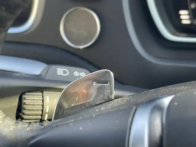 ボルボ Ｖ４０ D4 モメンタム 栃木県 2018(平30)年 5.6万km アイスホワイト 純正HDDナビ/(AM/FM/CD/DVD/HDD/Bluetooth)/アダプティブクルーズコントロール /衝突被害軽減ブレーキ /レーンキーピング /ブラインドスポットインフォメーション /バックカメラ /シートヒーター /パワーシート /ETC /保証書/取扱説明書/スペアキー