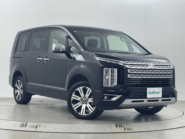 三菱 デリカＤ：５ P 埼玉県 2021(令3)年 4万km ダイヤモンドブラックマイカ 電動サイドステップ　/純正10.1型ナビ　/全方位カメラ　/両側パワースライドドア　/電動リアゲート　/ドライブレコーダー　/ＥＴＣ　/アダプティブクルーズコントロール/レーンキープアシスト/衝突軽減システム/ブラインドスポットモニター/パドルシフト/パワーシート　/シートヒーター　/ステアリングヒーター　/純正アルミホイール/フロアマット/オートマティックハイビーム/LEDヘッドライト
