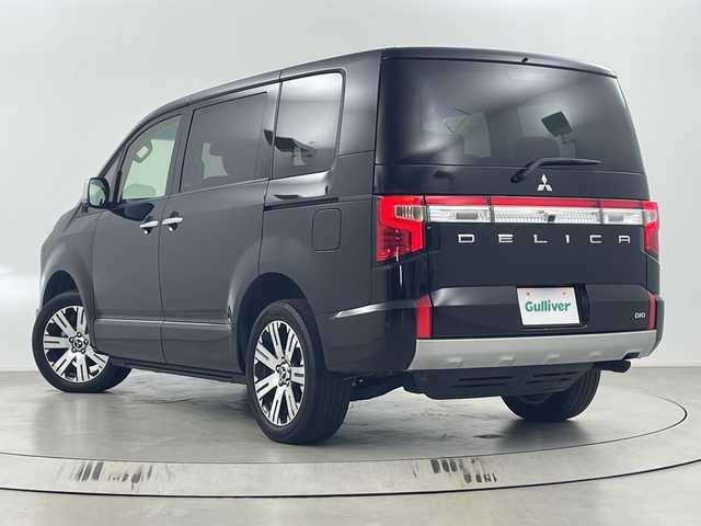 三菱 デリカＤ：５ P 埼玉県 2021(令3)年 4万km ダイヤモンドブラックマイカ 電動サイドステップ　/純正10.1型ナビ　/全方位カメラ　/両側パワースライドドア　/電動リアゲート　/ドライブレコーダー　/ＥＴＣ　/アダプティブクルーズコントロール/レーンキープアシスト/衝突軽減システム/ブラインドスポットモニター/パドルシフト/パワーシート　/シートヒーター　/ステアリングヒーター　/純正アルミホイール/フロアマット/オートマティックハイビーム/LEDヘッドライト