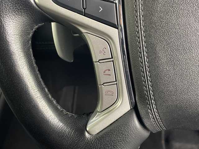 三菱 デリカＤ：５ P 埼玉県 2021(令3)年 4万km ダイヤモンドブラックマイカ 電動サイドステップ　/純正10.1型ナビ　/全方位カメラ　/両側パワースライドドア　/電動リアゲート　/ドライブレコーダー　/ＥＴＣ　/アダプティブクルーズコントロール/レーンキープアシスト/衝突軽減システム/ブラインドスポットモニター/パドルシフト/パワーシート　/シートヒーター　/ステアリングヒーター　/純正アルミホイール/フロアマット/オートマティックハイビーム/LEDヘッドライト