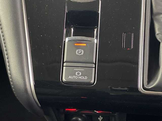 三菱 デリカＤ：５ P 埼玉県 2021(令3)年 4万km ダイヤモンドブラックマイカ 電動サイドステップ　/純正10.1型ナビ　/全方位カメラ　/両側パワースライドドア　/電動リアゲート　/ドライブレコーダー　/ＥＴＣ　/アダプティブクルーズコントロール/レーンキープアシスト/衝突軽減システム/ブラインドスポットモニター/パドルシフト/パワーシート　/シートヒーター　/ステアリングヒーター　/純正アルミホイール/フロアマット/オートマティックハイビーム/LEDヘッドライト