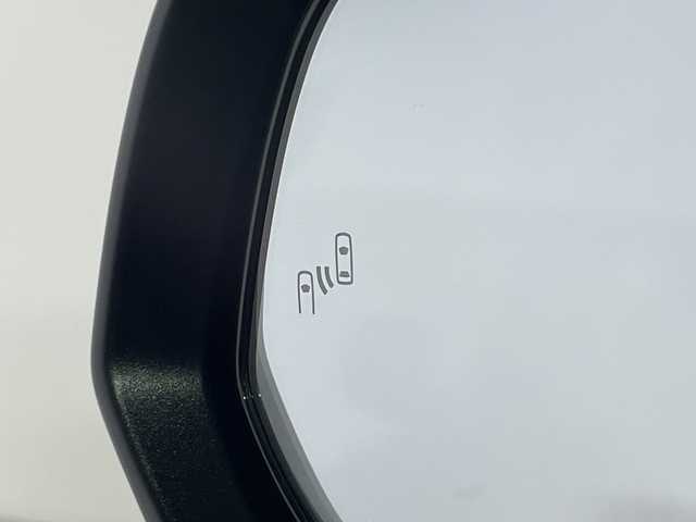 トヨタ カローラ クロス Z 神奈川県 2022(令4)年 2万km アティチュードブラックマイカ トヨタセーフティセンス/純正ディスプレイオーディオ/・ナビ/フルセグTV/BT/USB/MiraCast/パノラミックビューモニター/ハーフレザーシート/パワーシート(D)/シートヒーター(D/N)/パワーバックドア/モデリスタエアロ(F/S/R)/MTモード/電動サイドブレーキ/オートブレーキホールド/PWRモード/ビルトインETC/ヘッドライトレベライザー/スマートキー/プッシュスタートボタン/革巻きステアリング/ステアリングスイッチ/Autoライト/前後ドライブレコーダー/BSM/LEDヘッドライト/フォグランプ/電動格納ミラー/ウィンカーミラー/ルーフレール/純正18インチアルミホイール/マット