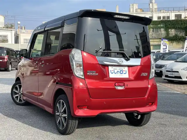 日産 デイズ ルークス ハイウェイスター Gターボ 沖縄県 2018(平30)年 6.2万km スパークリングレッド/ブラック (株)IDOMが運営する【じしゃロンOO店】の自社ローン専用車両になりますこちらは現金またはオートローンご利用時の価格です。自社ローンご希望の方は別途その旨お申付け下さい/・プッシュスタート /・純正ナビ /・TV /・Bluetooth接続  /・全方位カメラ /・ETC　/・両側パワースライドドア　/・横滑り防止装置　/・衝突被害軽減システム　/・レーンキープアシスト　/・純正アルミホイール