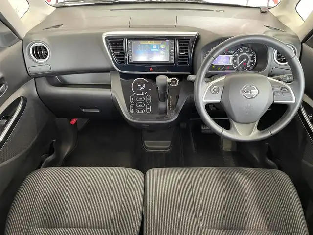日産 デイズ ルークス ハイウェイスター Gターボ 沖縄県 2018(平30)年 6.2万km スパークリングレッド/ブラック (株)IDOMが運営する【じしゃロンOO店】の自社ローン専用車両になりますこちらは現金またはオートローンご利用時の価格です。自社ローンご希望の方は別途その旨お申付け下さい/・プッシュスタート /・純正ナビ /・TV /・Bluetooth接続  /・全方位カメラ /・ETC　/・両側パワースライドドア　/・横滑り防止装置　/・衝突被害軽減システム　/・レーンキープアシスト　/・純正アルミホイール