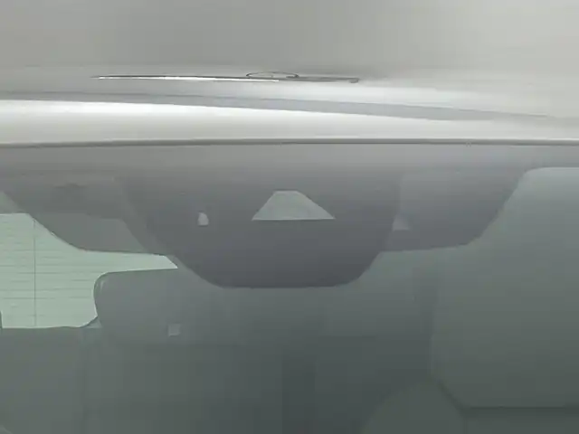 マツダ ＣＸ－３０ XD Lパッケージ 道央・札幌 2021(令3)年 5.4万km スノーフレイクホワイトパールマイカ ・４WD/・メーカーナビ/　CD/DVD/BT/HDMI/フルセグ/・全方位カメラ/・ビルトインETC/・i-ACTIVSENSE/・ドライバーモニタリング/・レーダークルーズコントロール/・レーンキープアシスト/・クリアランスソナー/・オートハイビーム/・BSM/・レザーシート/・D席パワーシート/・前席シートヒーター/・ステアリングヒーター/・LEDヘッドライト/・フォグライト/・オートライト/・プッシュスタート/・スマートキー/・純正フロアマット/・ドアバイザー