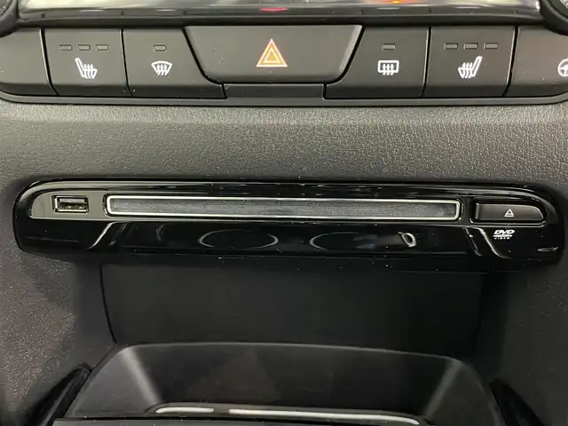 マツダ ＣＸ－３０ XD Lパッケージ 道央・札幌 2021(令3)年 5.4万km スノーフレイクホワイトパールマイカ ・４WD/・メーカーナビ/　CD/DVD/BT/HDMI/フルセグ/・全方位カメラ/・ビルトインETC/・i-ACTIVSENSE/・ドライバーモニタリング/・レーダークルーズコントロール/・レーンキープアシスト/・クリアランスソナー/・オートハイビーム/・BSM/・レザーシート/・D席パワーシート/・前席シートヒーター/・ステアリングヒーター/・LEDヘッドライト/・フォグライト/・オートライト/・プッシュスタート/・スマートキー/・純正フロアマット/・ドアバイザー
