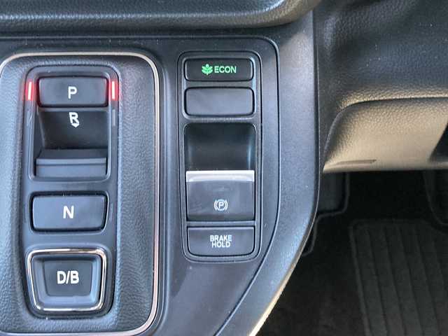 ホンダ ステップワゴン スパーダ eHEV 佐賀県 2023(令5)年 1.3万km クリスタルブラックパール 純正11.4インチナビ/マルチビューカメラ/アダプティブクルーズコントロール/衝突被害軽減ブレーキ/クリアランスソナー/ブラインドスポットモニター/車線逸脱警報機能/SOSコール/両側パワースライドドア/電動パーキングブレーキ/オートブレーキホールド/ETC/パワーバックドア/ハーフレザーシート/シートヒーター/オットマン/シートバックテーブル/ステアリングリモコン/レザーステアリング/LEDヘッドライト/フォグライト/純正アルミホイール