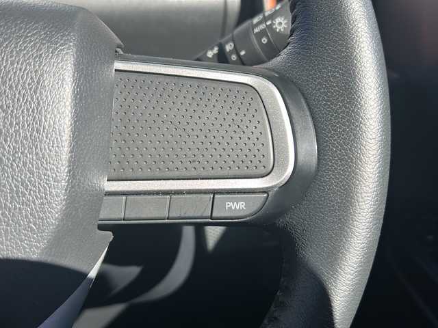 ダイハツ タント ファンクロスターボ 静岡県 2023(令5)年 1.2万km ブラックマイカメタリック/サンドベージュメタリック 社外メモリナビ/・CD/・DVD/・フルセグＴＶ/・Bluetooth/・AM/・FM/主要装備/・両側パワスラ/・衝突軽減/・レーンキープ/・コーナーセンサー前後/・バックカメラ/・ETC/・ドラレコ前/・シートヒーターD/N席/・ステリモ/・電動パーキングブレーキ/・オートホールド/・LEDヘッドライト/・オートライト/・オートハイビーム/・フォグランプ/・社外フロアマット/・純正フアルミホイール/・スペアキー1本