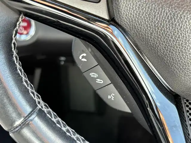 ホンダ ヴェゼル ハイブリッド 福岡県 2016(平28)年 8万km 青 純正ナビ(ワンセグテレビ・CD・DVD・BT)/・VXM-174VFi/バックカメラ/ETC/純正アルミホイール/前席シートヒーター/プッシュスタート/社外フロアマット/スマートキー