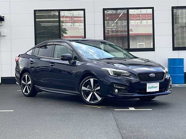 スバル インプレッサ Ｇ４ 2．0i－S アイサイト 山口県 2017(平29)年 5万km ダークブルーパール ワンオーナー/純正8インチSDナビ【CN-LR820D】/・AM/FM/iPod/USB/SD/CD/DVD/Bluetooth/フルセグテレビ/バックカメラ/ETC/純正フロアマット/18インチ純正アルミホイール/LEDヘッドランプ/フォグランプ/オートライト/前席パワーシート/スマートキー/スペアキー/プッシュアップスタート/電動パーキングブレーキ/パドルシフト/アイドリングストップ/アイサイト/・プリクラッシュブレーキ/・全車速追従機能付クルーズコントロール/・AT誤発進抑制制御/・車線逸脱抑制/・車線逸脱警報/・ふらつき警報/取扱説明書/保証書/記録簿