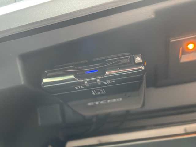 スバル インプレッサ Ｇ４ 2．0i－S アイサイト 山口県 2017(平29)年 5万km ダークブルーパール ワンオーナー/純正8インチSDナビ【CN-LR820D】/・AM/FM/iPod/USB/SD/CD/DVD/Bluetooth/フルセグテレビ/バックカメラ/ETC/純正フロアマット/18インチ純正アルミホイール/LEDヘッドランプ/フォグランプ/オートライト/前席パワーシート/スマートキー/スペアキー/プッシュアップスタート/電動パーキングブレーキ/パドルシフト/アイドリングストップ/アイサイト/・プリクラッシュブレーキ/・全車速追従機能付クルーズコントロール/・AT誤発進抑制制御/・車線逸脱抑制/・車線逸脱警報/・ふらつき警報/取扱説明書/保証書/記録簿