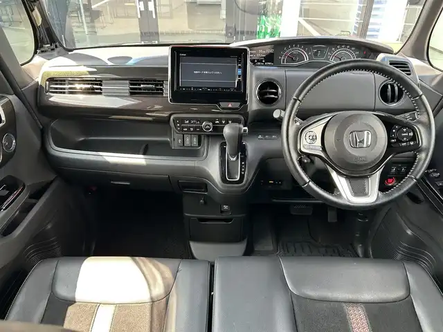 ホンダ Ｎ ＢＯＸ カスタム G L ターボ ホンダセンシング 栃木県 2018(平30)年 1.8万km クリスタルブラックパール ホンダセンシング/純正メモリナビ/フルセグTV/DVD/Bluetooth/バックカメラ/ビルトインETC/両側パワースライドドア/ドライブレコーダー/パドルシフト/アダプティブクルーズコントロール/ステアリングリモコン/スマートキー×2/純正エンジンスターター/LEDヘッドライト/フォグランプ/保証書/取説